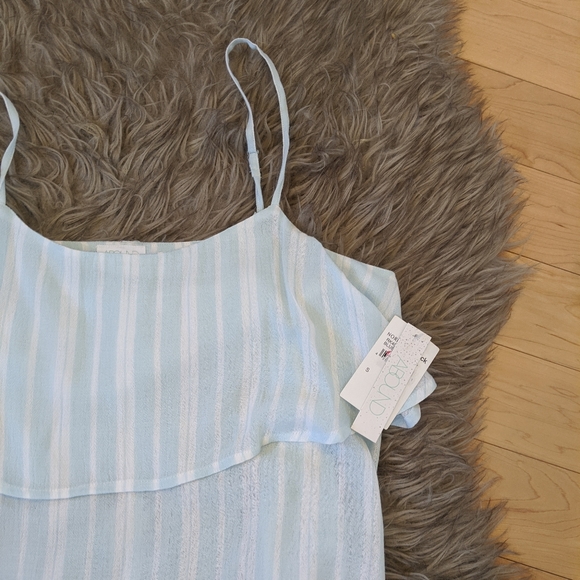 ABOUND - NWT Tiered Tank Top - Picture 3 of 4